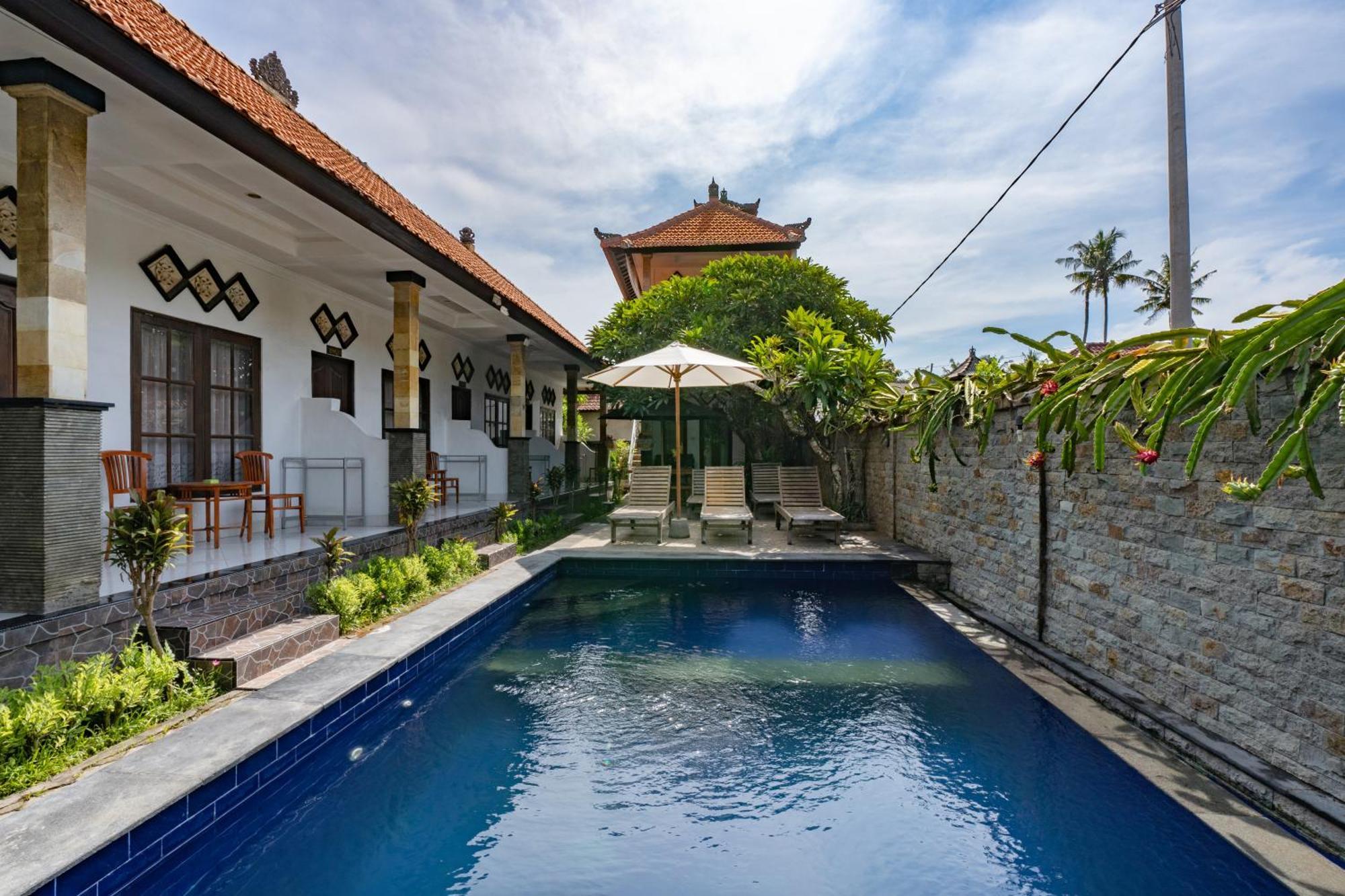 Widia Homestay Nusa Lembongan Buitenkant foto