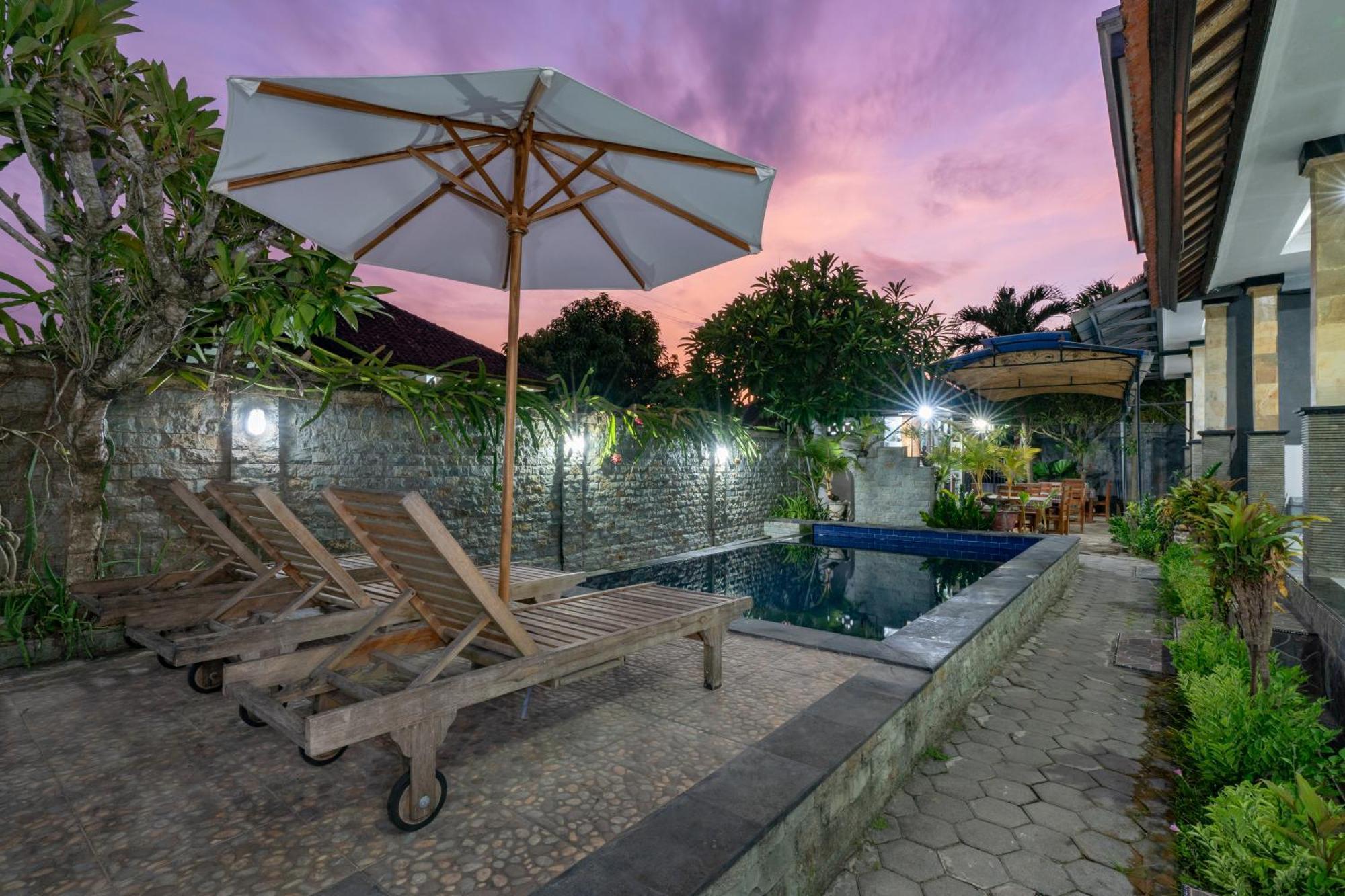Widia Homestay Nusa Lembongan Buitenkant foto