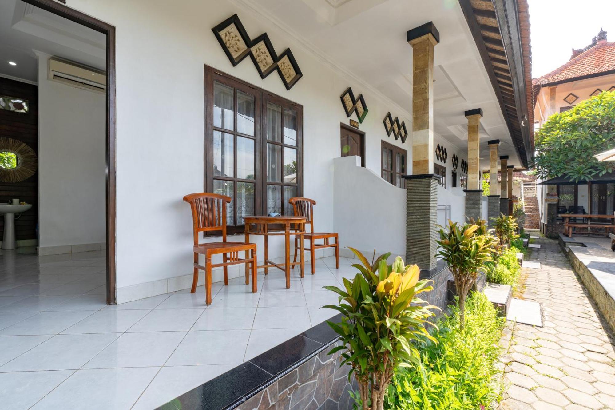 Widia Homestay Nusa Lembongan Buitenkant foto