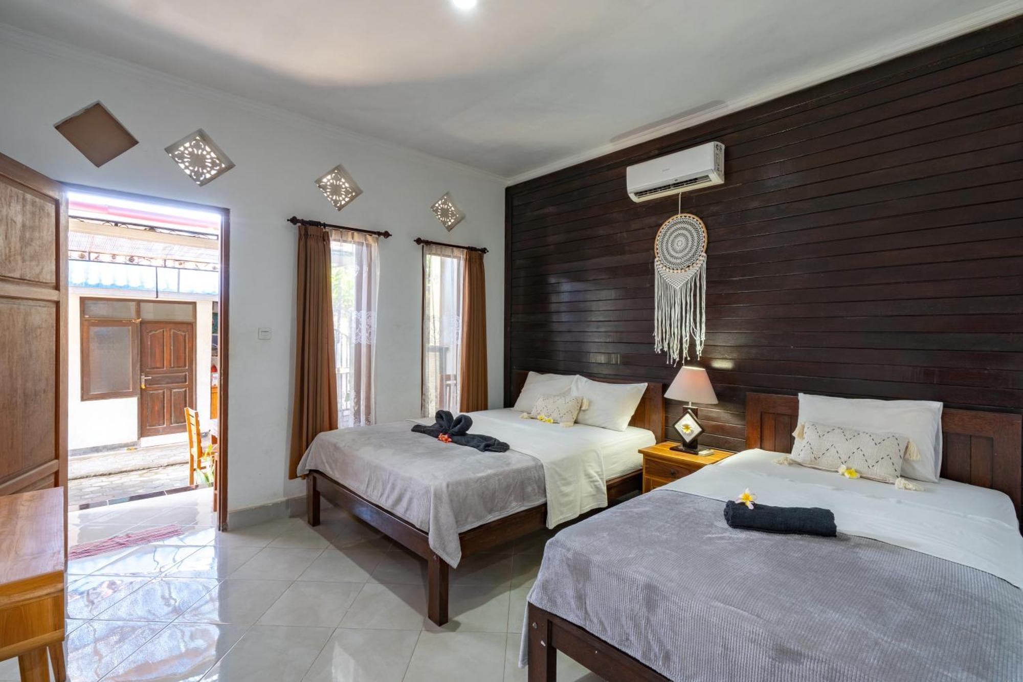 Widia Homestay Nusa Lembongan Buitenkant foto