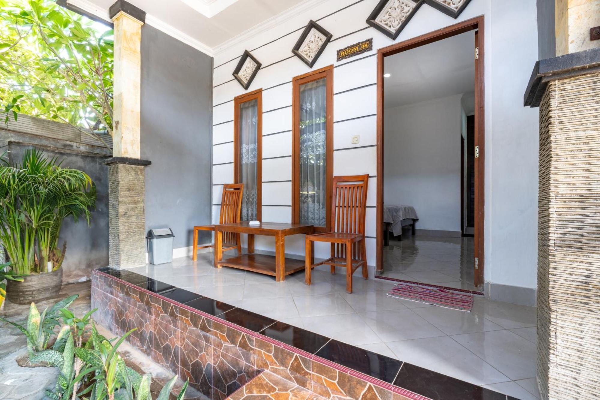 Widia Homestay Nusa Lembongan Buitenkant foto